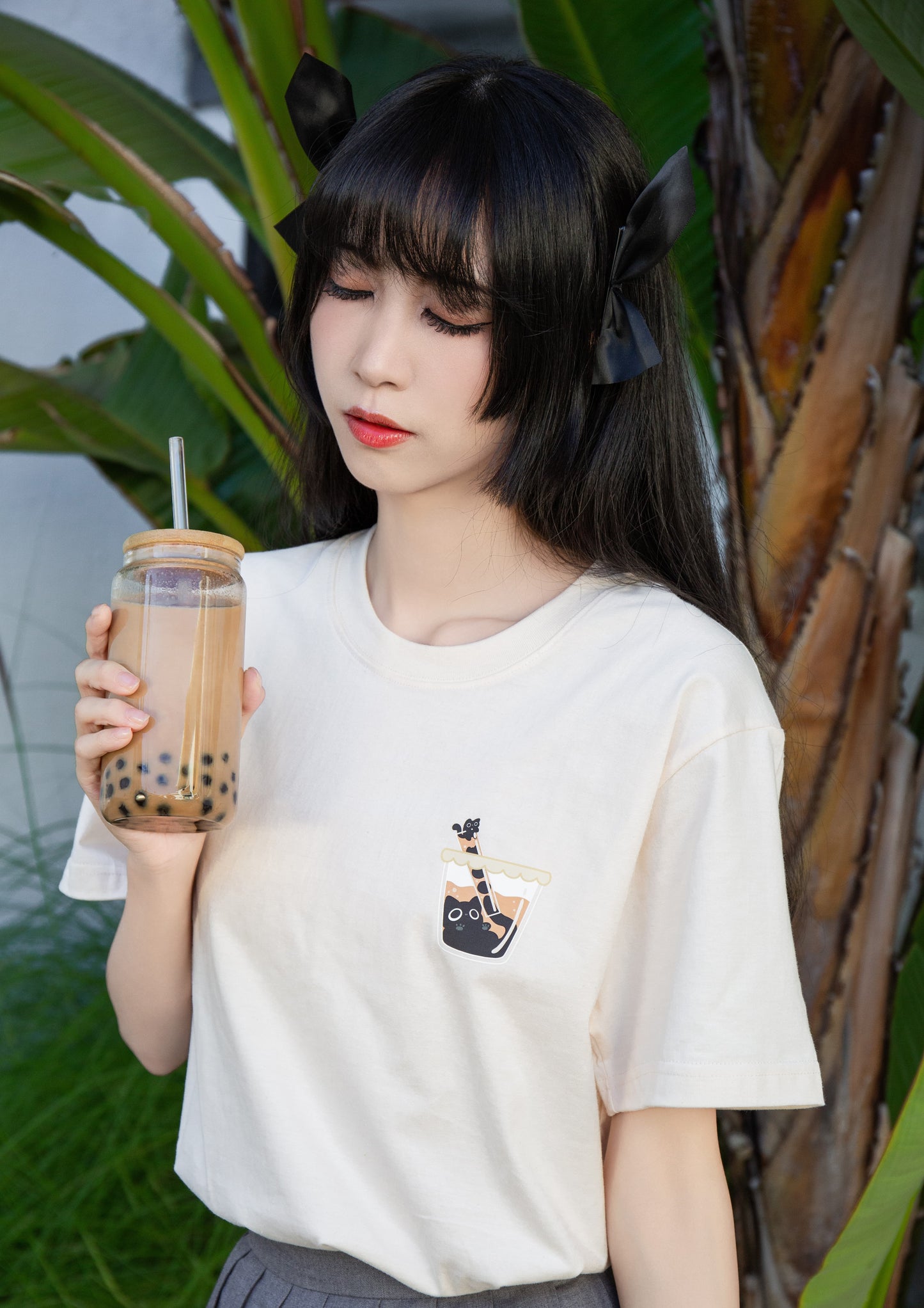 Cute Mewoba Oversized T-Shirt | Double-Sided Pattern | Boba Cat | Unisex Tee | Mikou Original Art