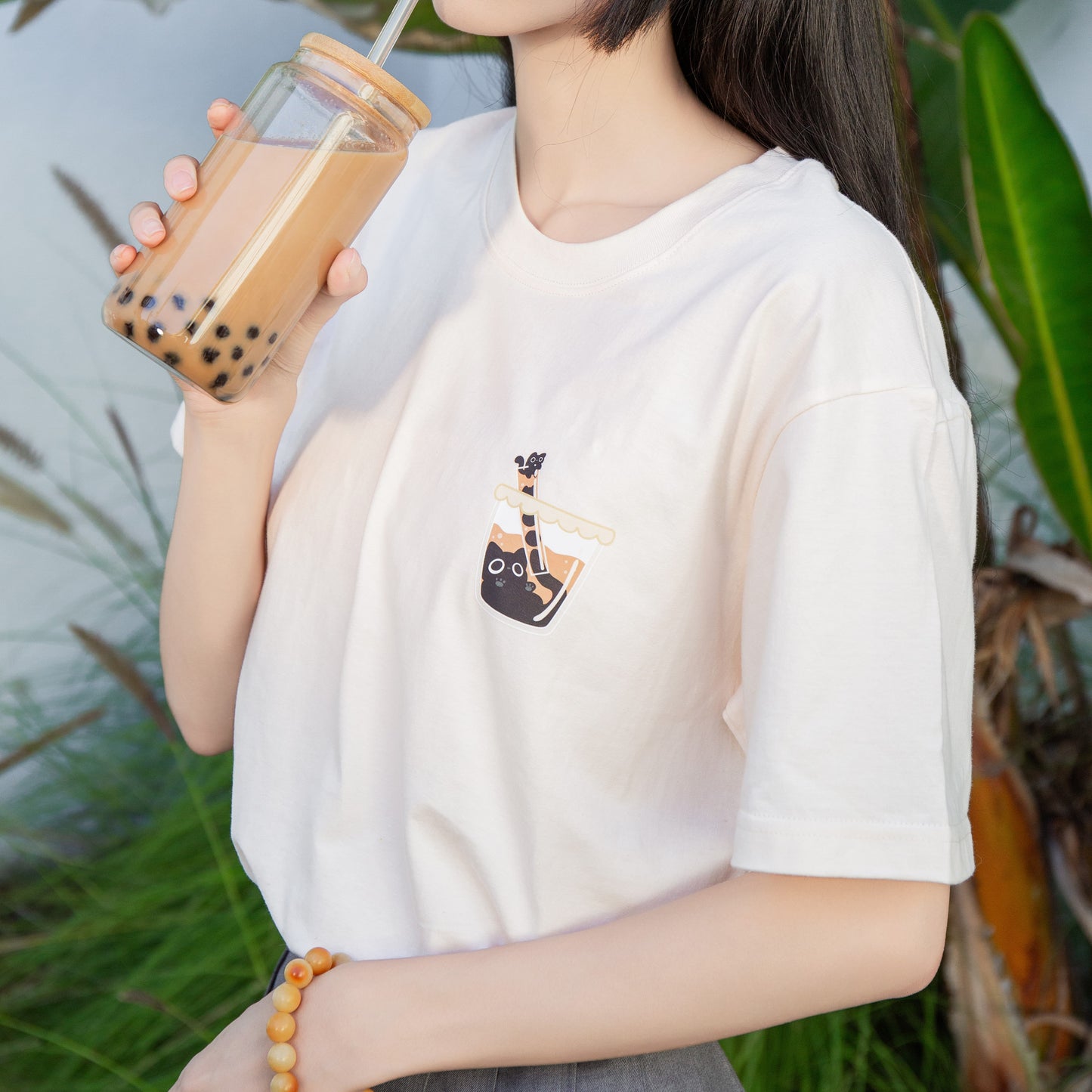 Cute Mewoba Oversized T-Shirt | Double-Sided Pattern | Boba Cat | Unisex Tee | Mikou Original Art