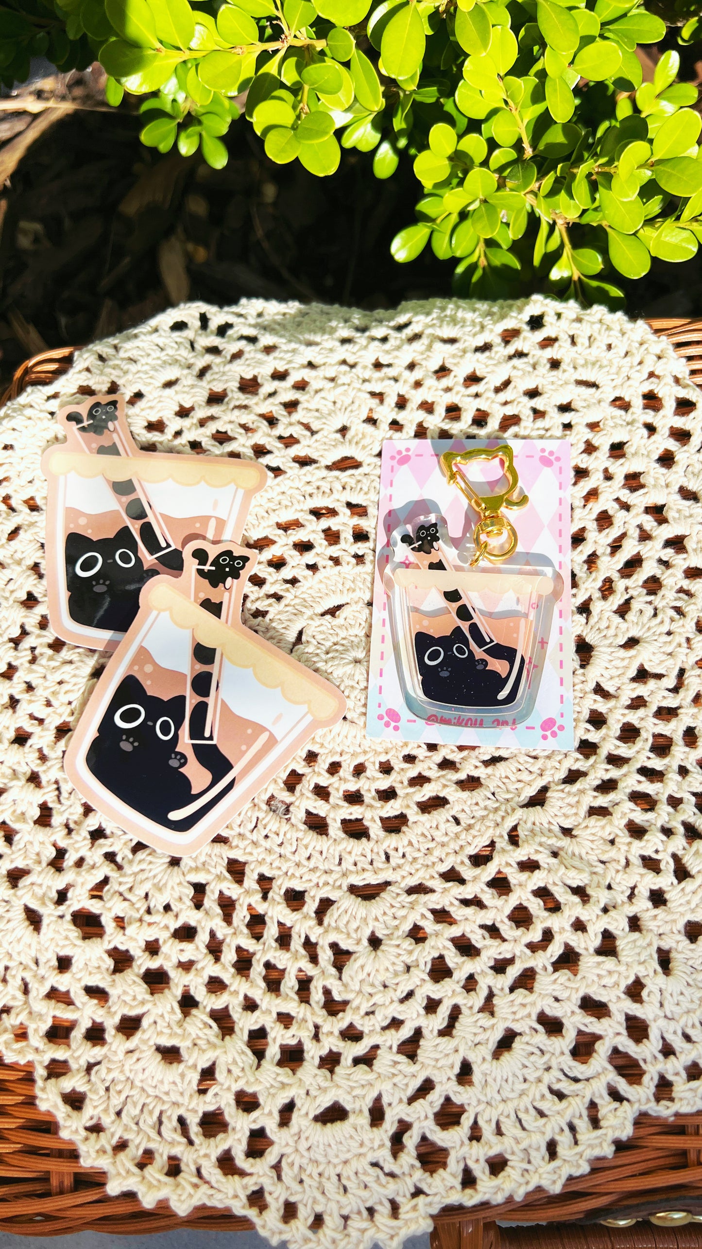 Black Cat Boba Milktea Epoxy Acrylic Keychain/Charm | Mikou Original Art