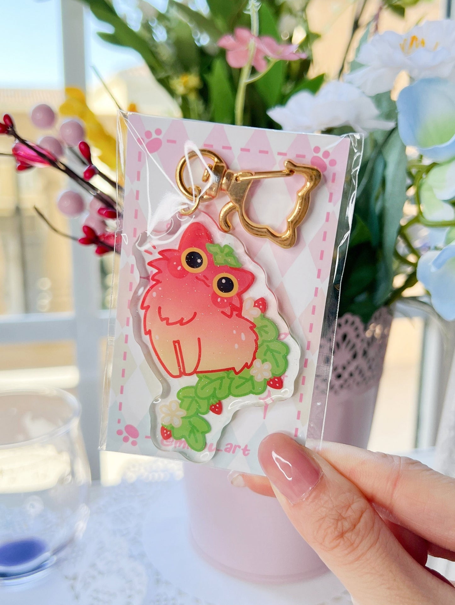 Cute Staring Strawberry Cat Epoxy Acrylic Keychain/Charm | Mikou Original Art